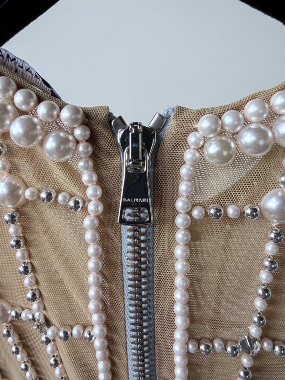 Balmain Pearl and Crystal Embellished Sequin Mini Dress Silver Size FR 38 US 6 - Picture 8 of 14